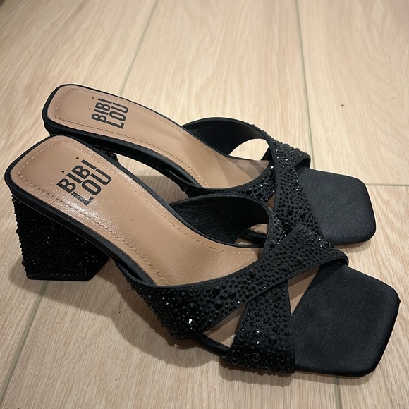 Sparkling heels Bibi Lou - Picture 2 of 3